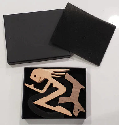 Houten Sculptuur van Mens en Hond – Handgemaakt Decoratief Beeld