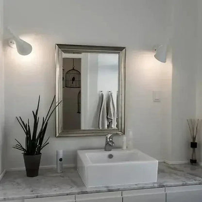 LED Lamp met Sculpturaal Design voor Wand, Tafel en Vloer