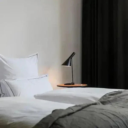 LED Lamp met Sculpturaal Design voor Wand, Tafel en Vloer