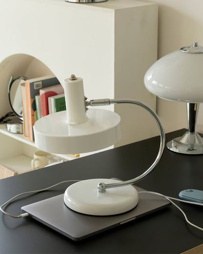 Tafellamp met Metaal en Aluminium Behuizing en LED Compatibiliteit voor Binnengebruik