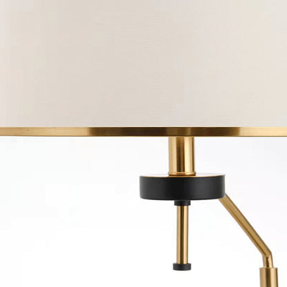 Tafellamp met Metalen Voet en Stoffen Lampenkap in Beige