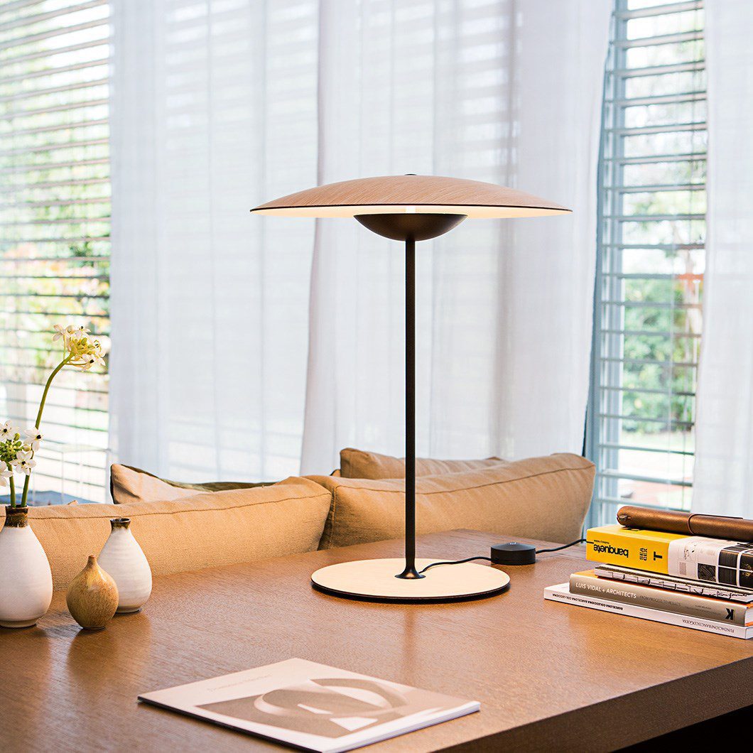 LED Tafellamp met Aluminium Behuizing en Brede Lichtverdeling voor Binnengebruik