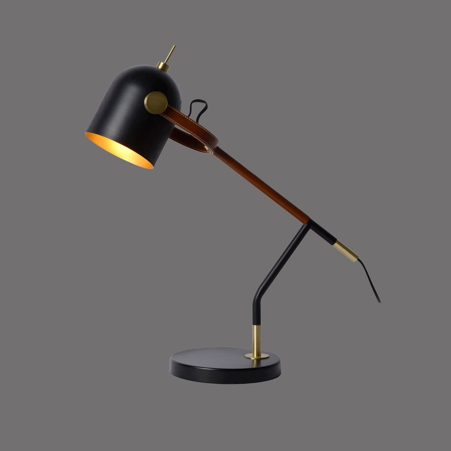 Bureau lamp met verstelbare focus en minimalistisch design voor werkruimtes