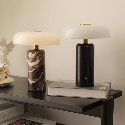 Bureaulamp met marmeren voet en glazen kap