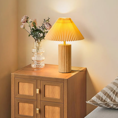 Tafellamp met Houten Voet en Stoffen Kap voor Binnenverlichting