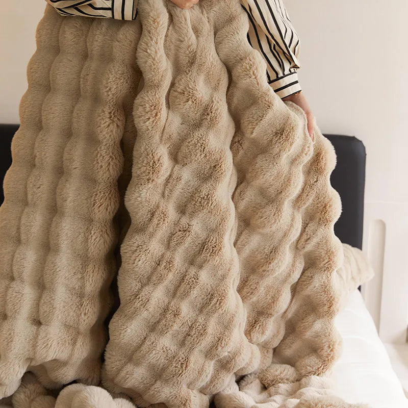 CARA - Luxe geruite pluizige deken voor ultieme warmte en comfort