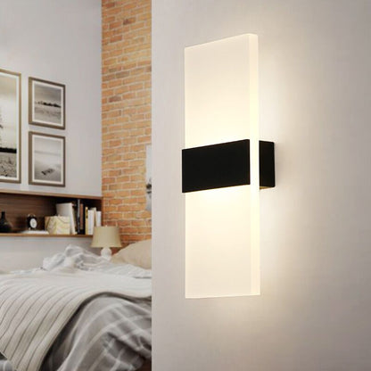 LED Wandlamp met Strak Design en Instelbare Lichtkleuren voor Slaapkamer en Woonruimte