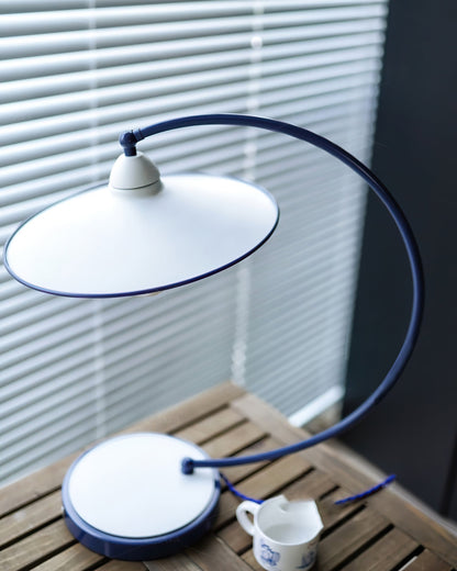 Bureaulamp van Metaal met Emaille Afwerking en E27 Fitting – Blauw of Wit
