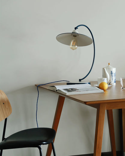 Bureaulamp van Metaal met Emaille Afwerking en E27 Fitting – Blauw of Wit