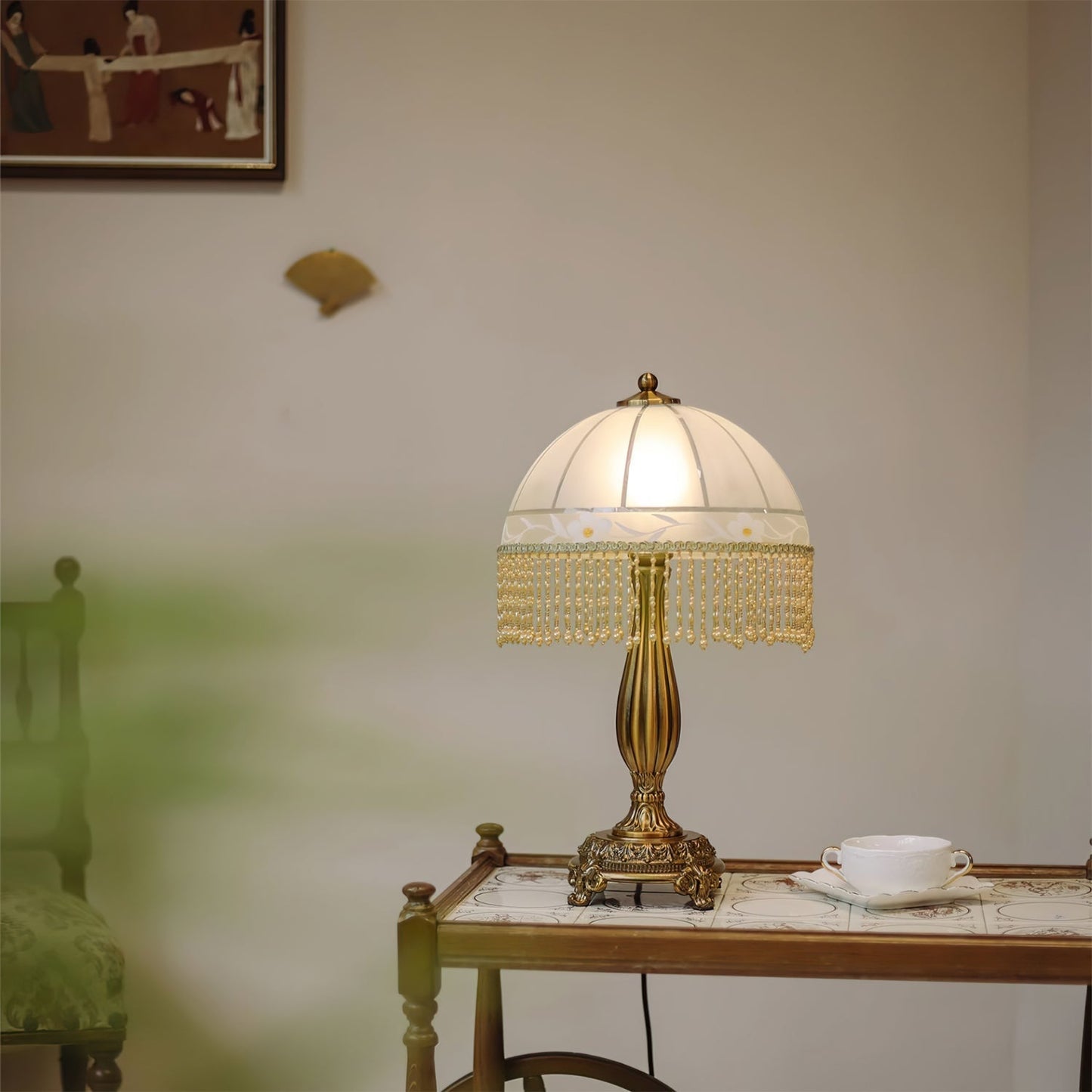 Tafellamp met Glazen Kap en Bloem Kwast Design voor Woonkamer en Slaapkamer