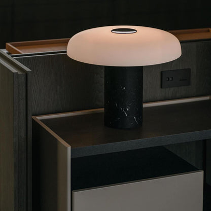 LED Tafellamp met Aluminium Behuizing en Brede Lichtstraal voor Binnengebruik