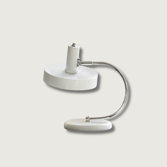 Tafellamp met Metaal en Aluminium Behuizing en LED Compatibiliteit voor Binnengebruik