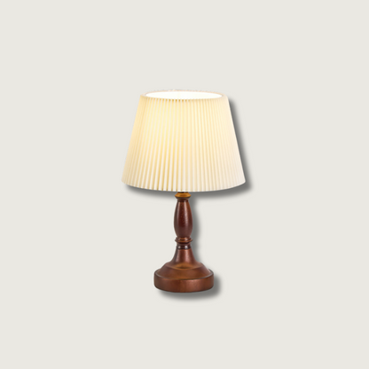 Bureaulamp met Walnoothouten Voet en Stoffen Lampenkap