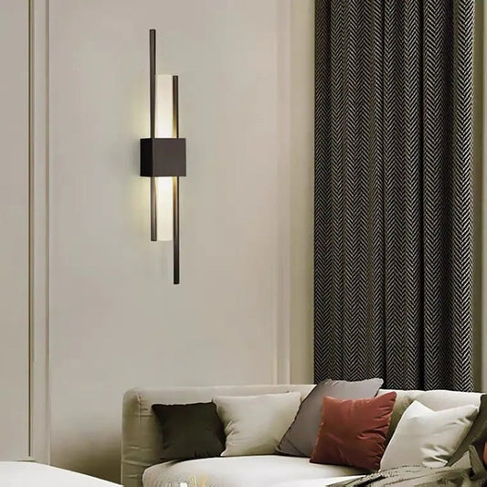 LED Wandlamp van Metaal en Acryl in Zwart en Goud voor Slaapkamer, Woonkamer en Hal