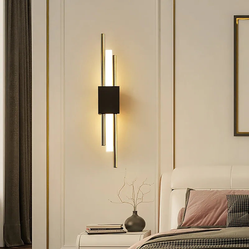 LED Wandlamp van Metaal en Acryl in Zwart en Goud voor Slaapkamer, Woonkamer en Hal