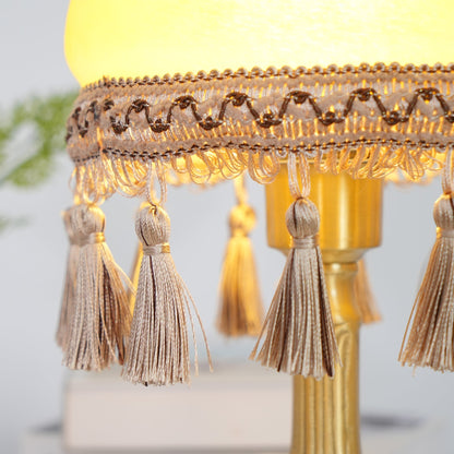 Bureaulamp met Franse Details en Stoffen Kwastjes