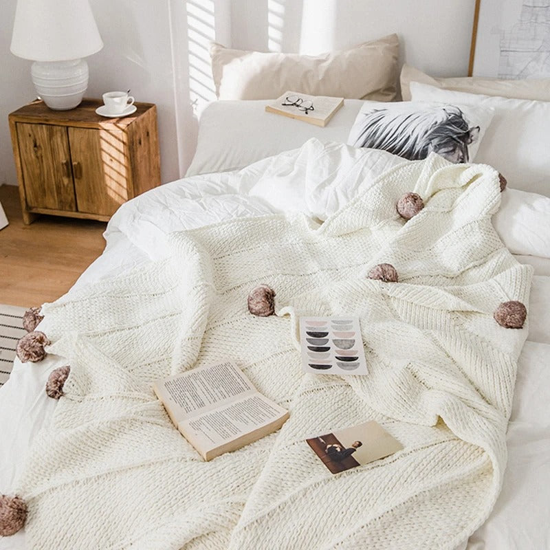 Chenille Deken met Pompons – Chunky Gebreide Woondeken voor Bank en Bed